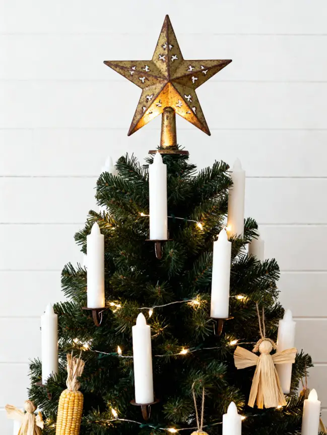 Traditional Farmhouse Christmas Tree Decor Ideas