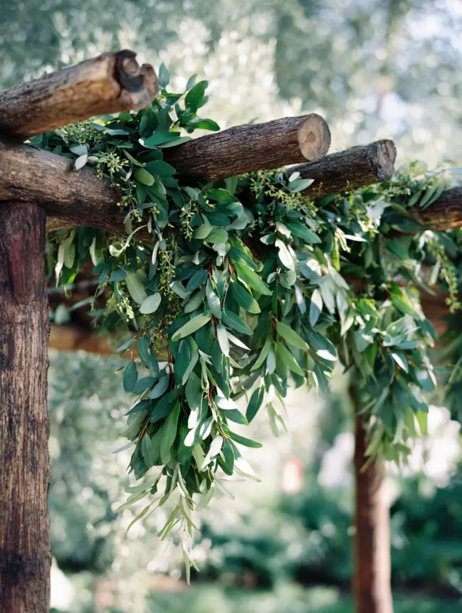 Boho Pergola Wedding Decoration Ideas