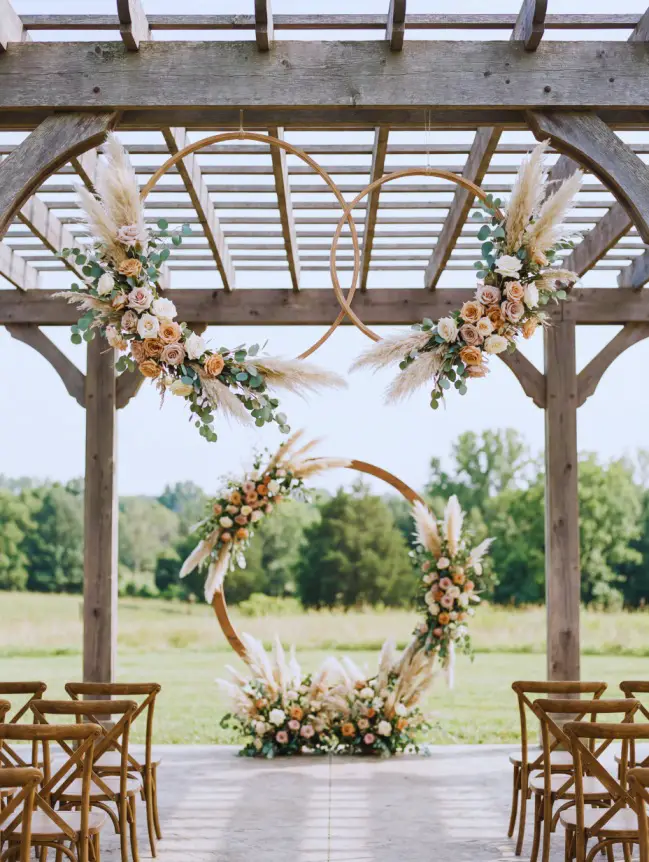 Boho Pergola Wedding Decoration Ideas