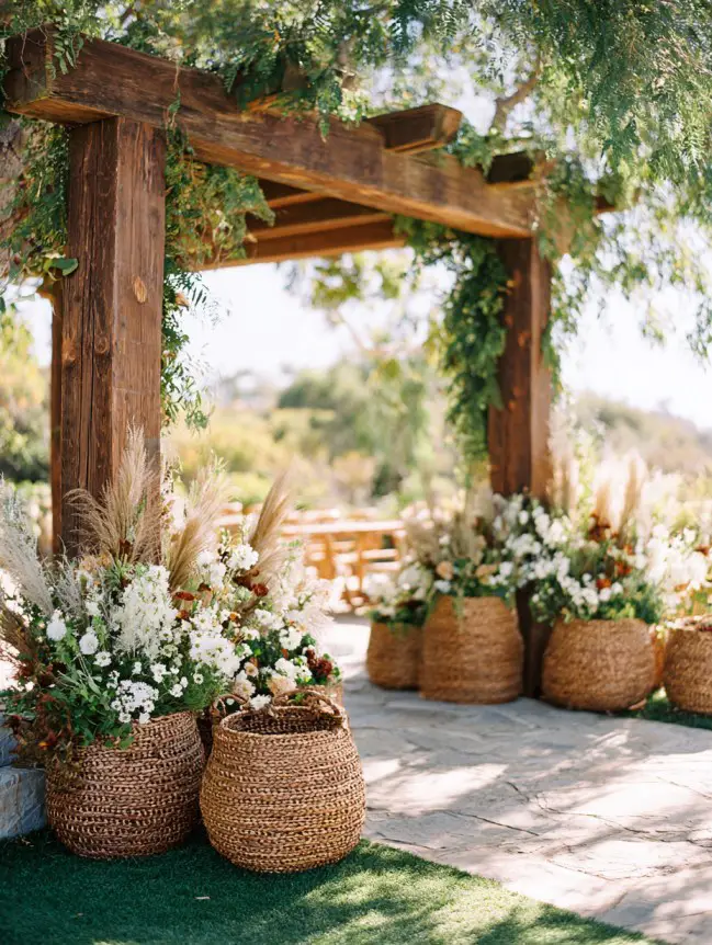 Boho Pergola Wedding Decoration Ideas