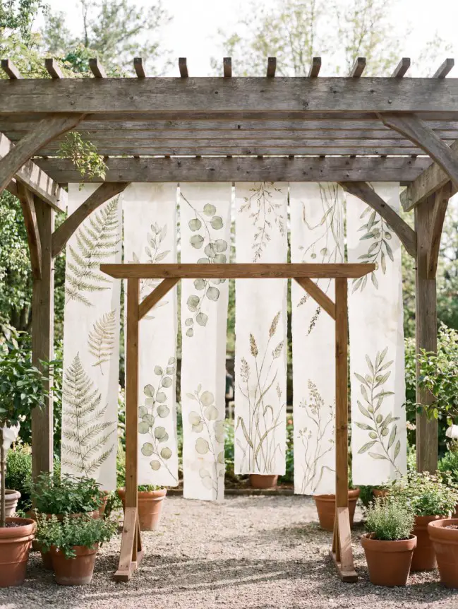 Boho Pergola Wedding Decoration Ideas