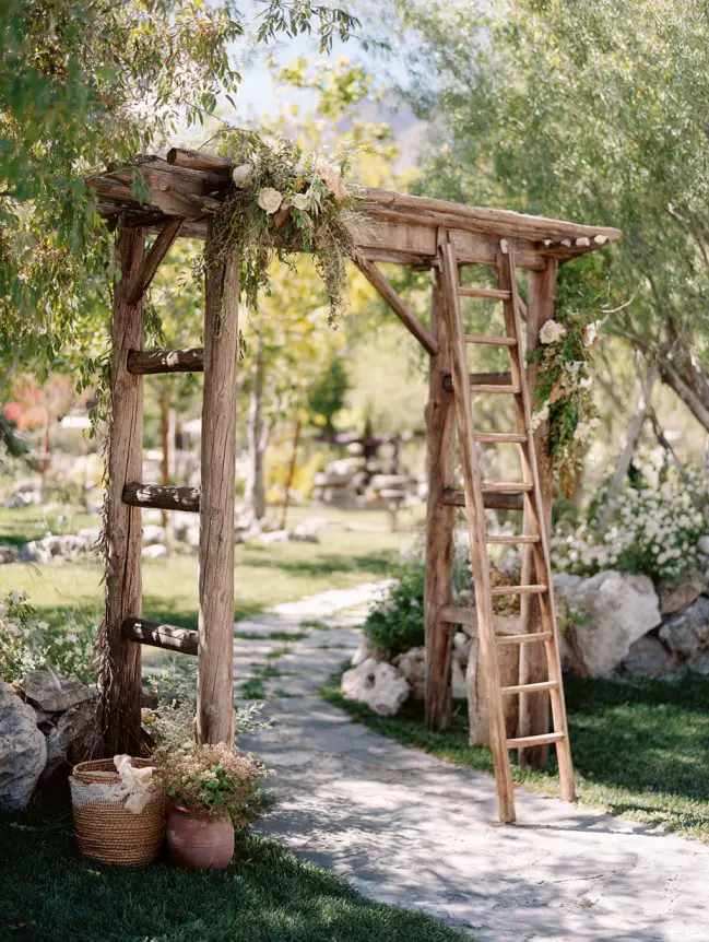 Boho Pergola Wedding Decoration Ideas