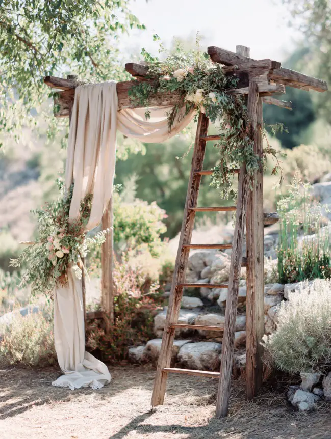 Boho Pergola Wedding Decoration Ideas