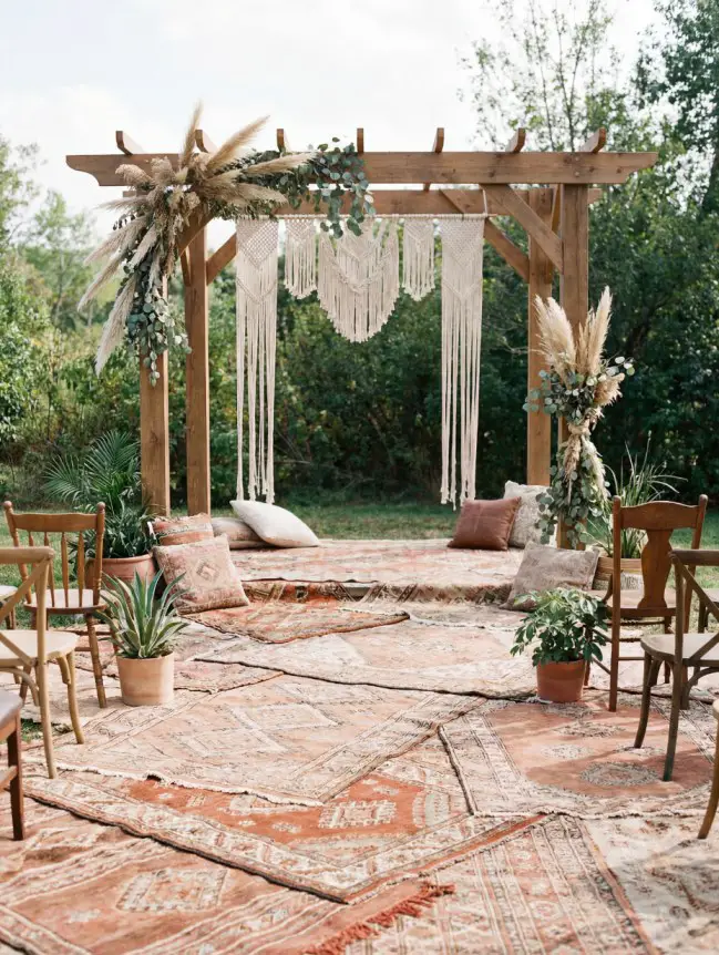 Boho Pergola Wedding Decoration Ideas