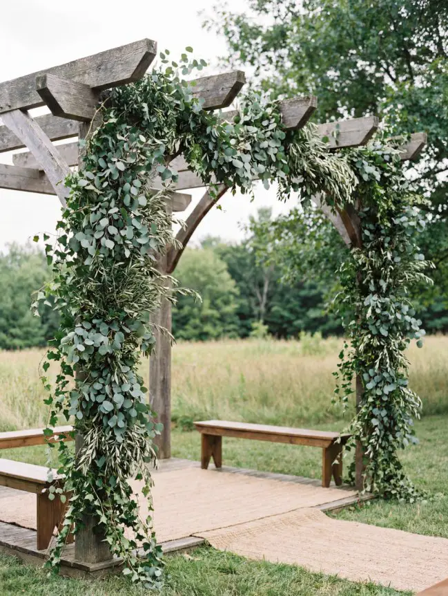 Boho Pergola Wedding Decoration Ideas