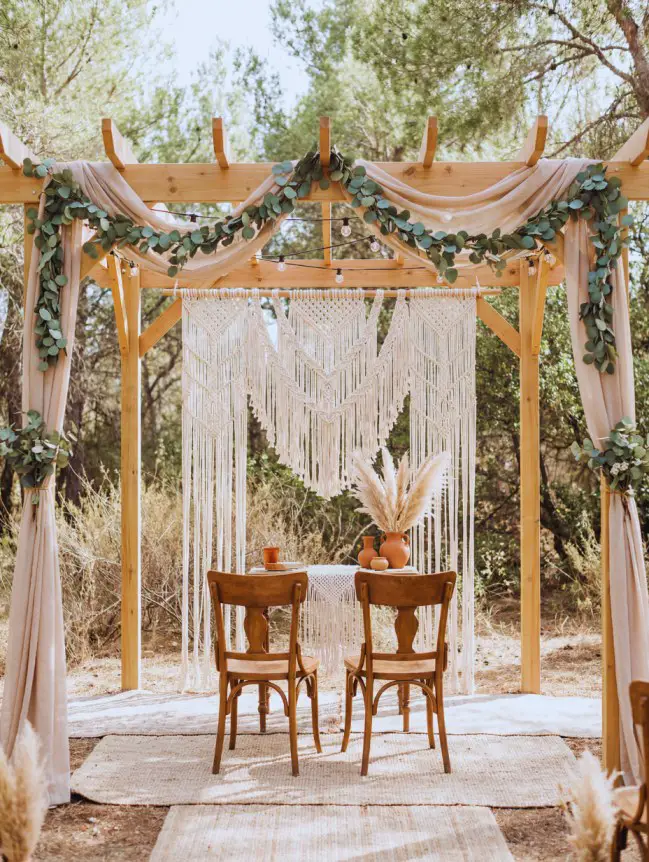 Boho Pergola Wedding Decoration Ideas