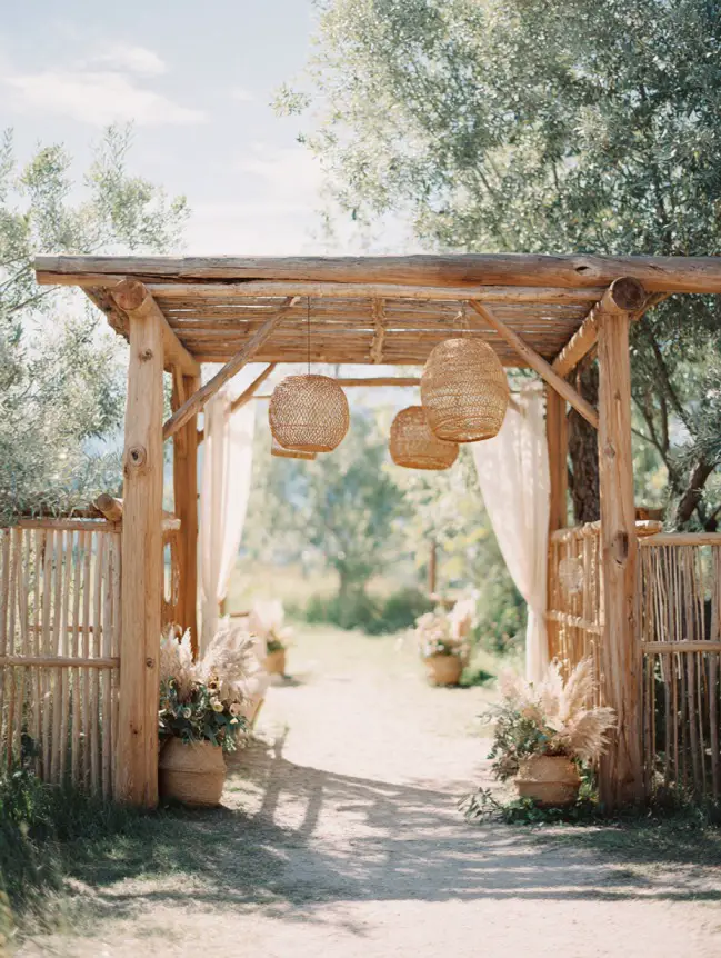 Boho Pergola Wedding Decoration Ideas