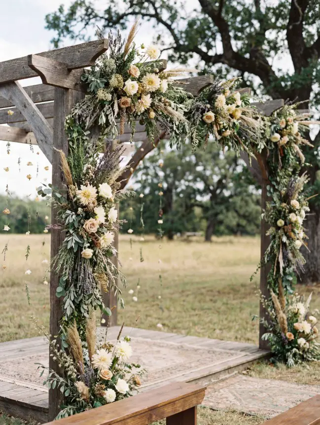 Boho Pergola Wedding Decoration Ideas