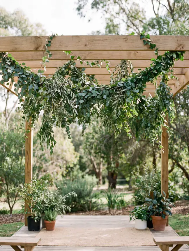 Boho Pergola Wedding Decoration Ideas